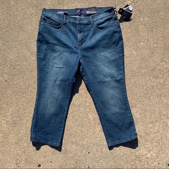 NWT NYDJ Alina Capri Size 16P - Picture 3 of 8